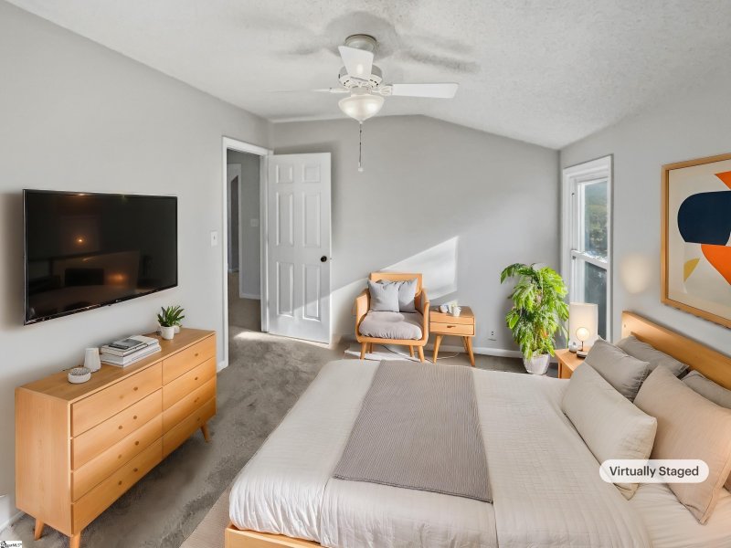 Property image 4 at 120 Legrae Lane, Taylors, SC 29687