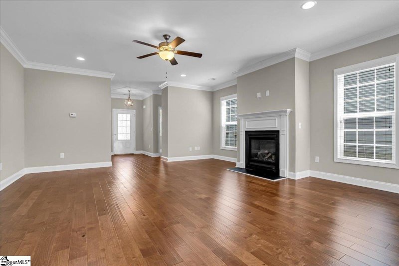 Property image 4 at 21 Pickering Lane, Simpsonville, SC 29681