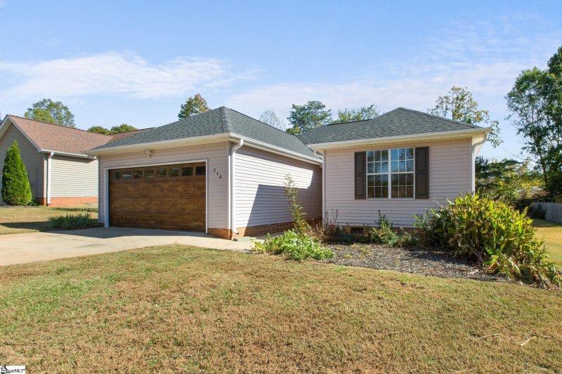 Property image 2 at 248 Jacqueline Road, Piedmont, SC 29673