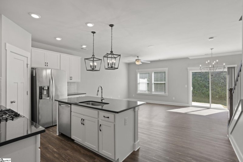 Property image 3 at 5 Grey Oak Trail, Greer, SC 29651