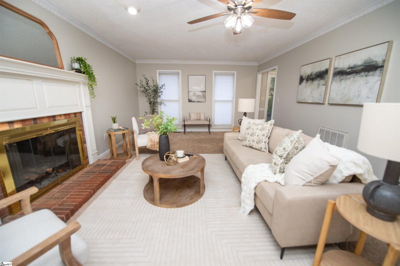 Property image 2 at 24 N Windward Court, Taylors, SC 29687-6151