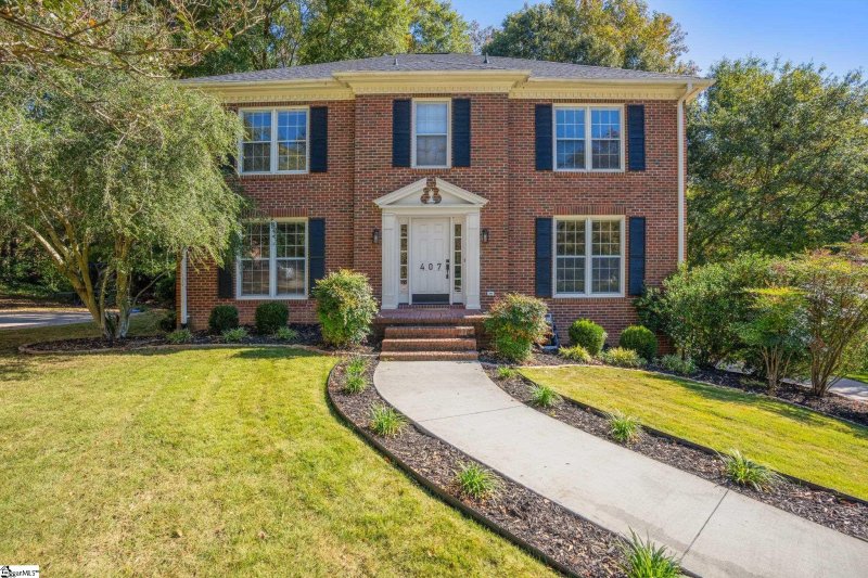 Property image 2 at 407 Hunting Hill Circle, Greer, SC 29650