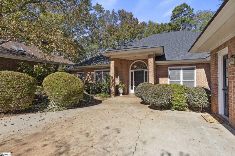 Property image 3 at 704 New Tarleton Way, Greer, SC 29650