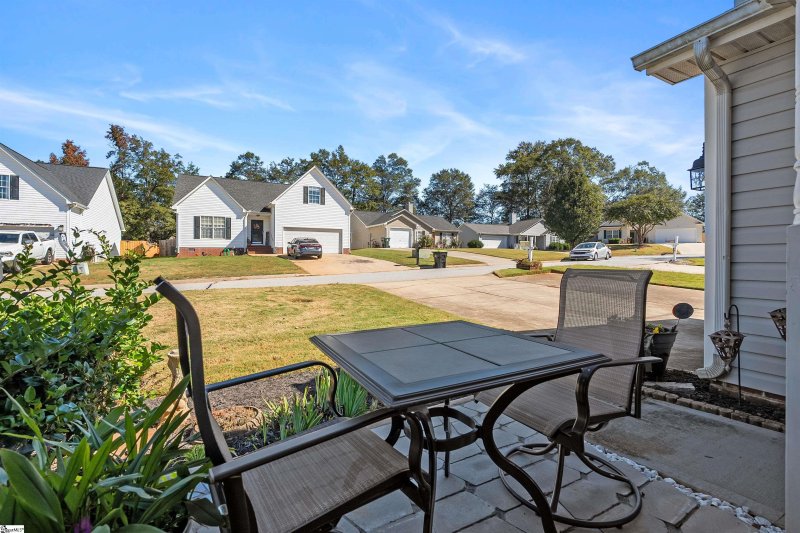 Property image 3 at 106 Ketchitan Court, Greenville, SC 29605