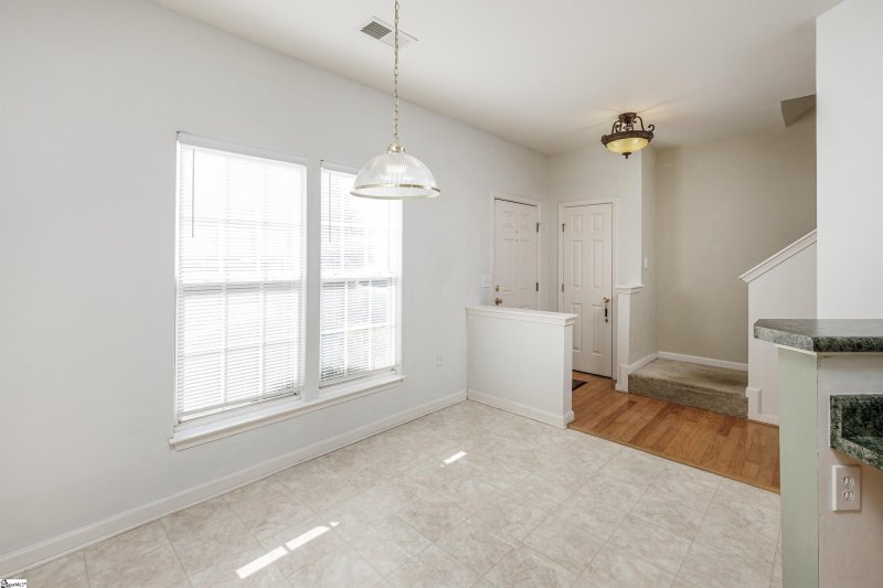 Property image 4 at 216 Spring Crossing Circle, Greer, SC 29650