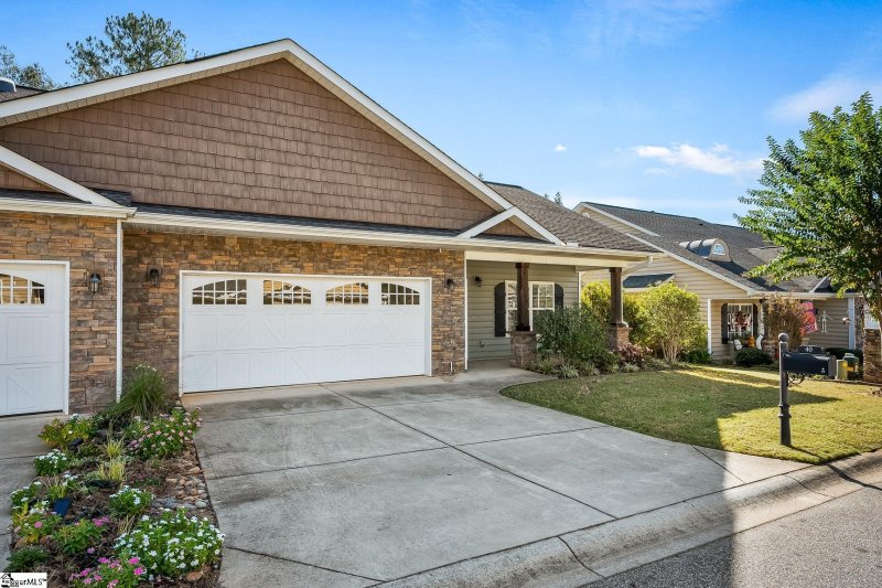 Property image 2 at 40 Hillsborough Drive, Anderson, SC 29621