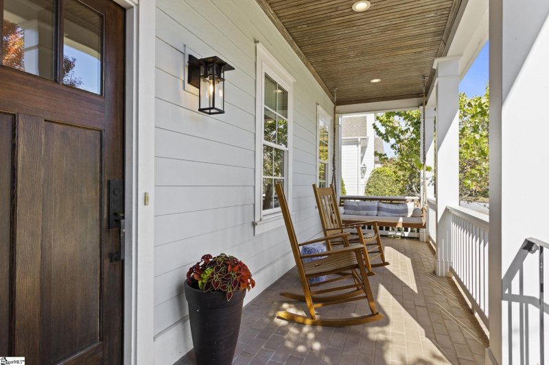 Property image 5 at 15 Verdae Crest Drive, Greenville, SC 29607