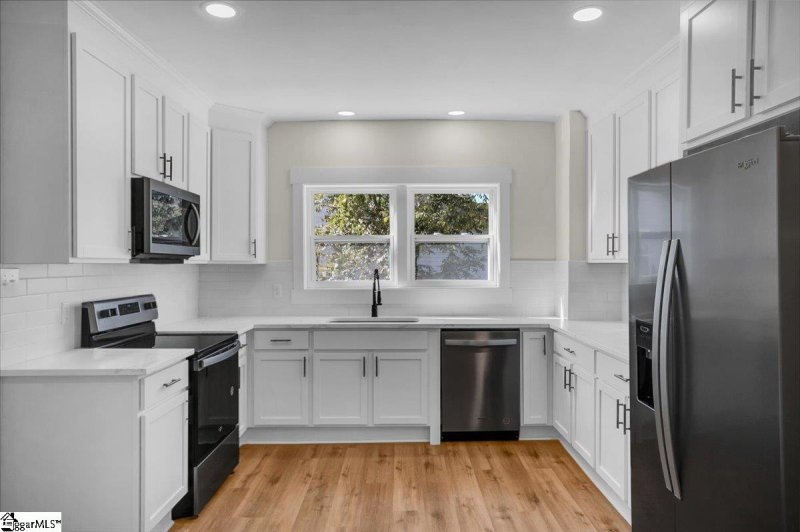 Property image 5 at 69 Dorsey Avenue, Greenville, SC 29611