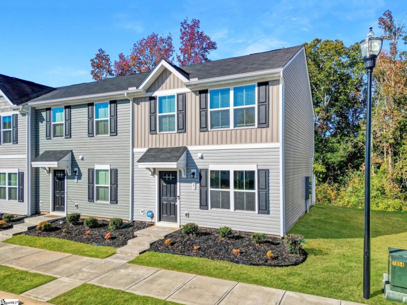 Property image 2 at 25 Tidworth Drive, Greer, SC 29651