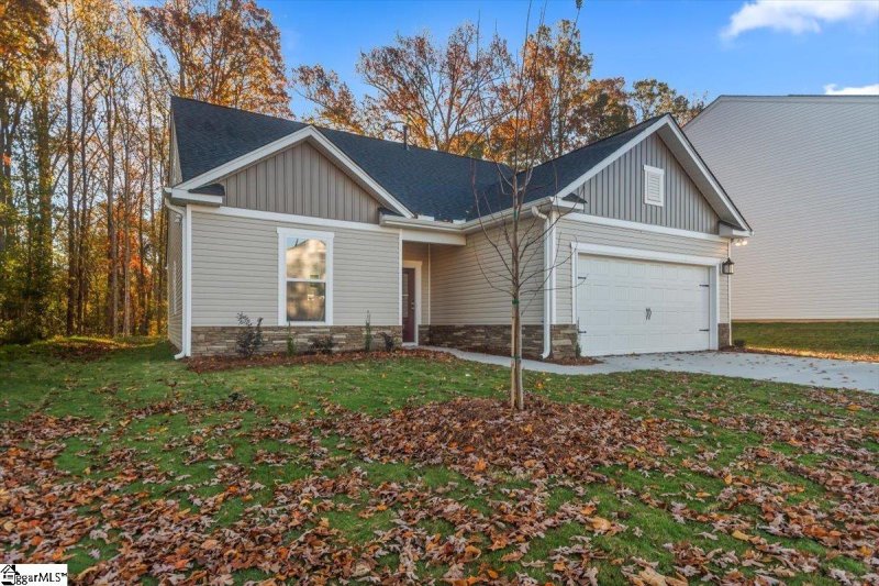 Property image 2 at 1482 Apple Butter Drive, Lyman, SC 29365