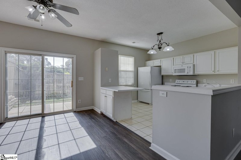 Property image 4 at 122 Waterford Park Drive, Greer, SC 29650