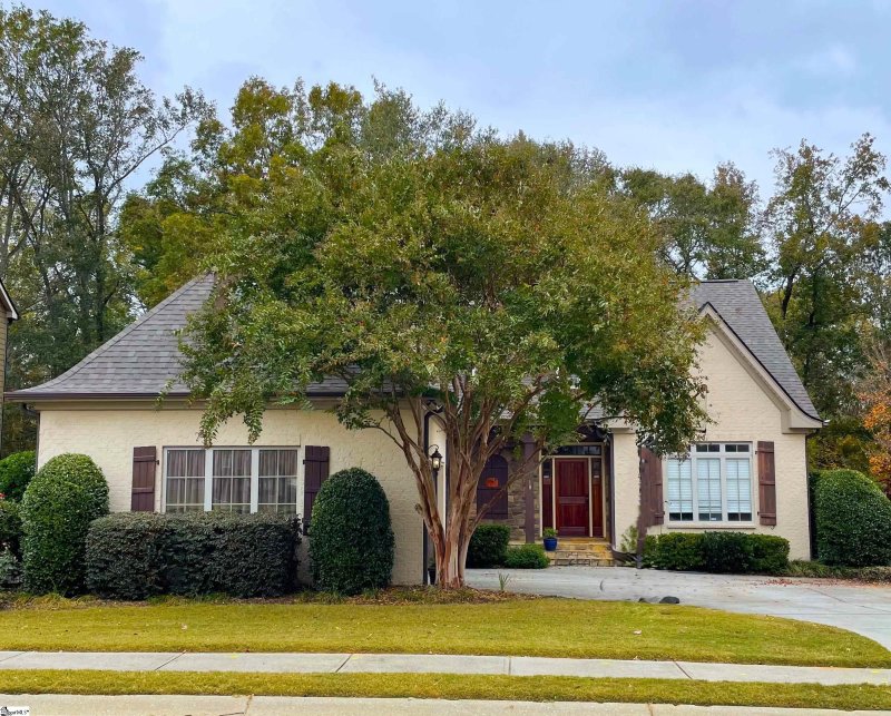 Property image 2 at 18 Candleston Place, Simpsonville, SC 29681