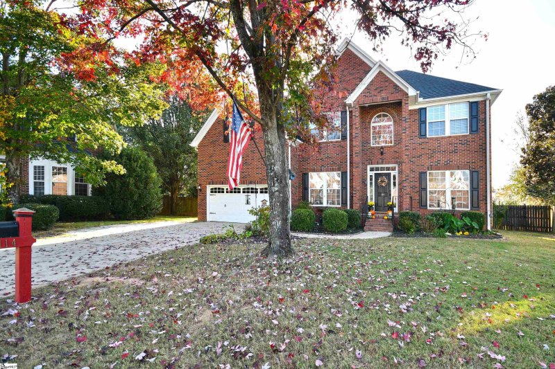 Property image 2 at 114 Myrtle Way, Greer, SC 29650