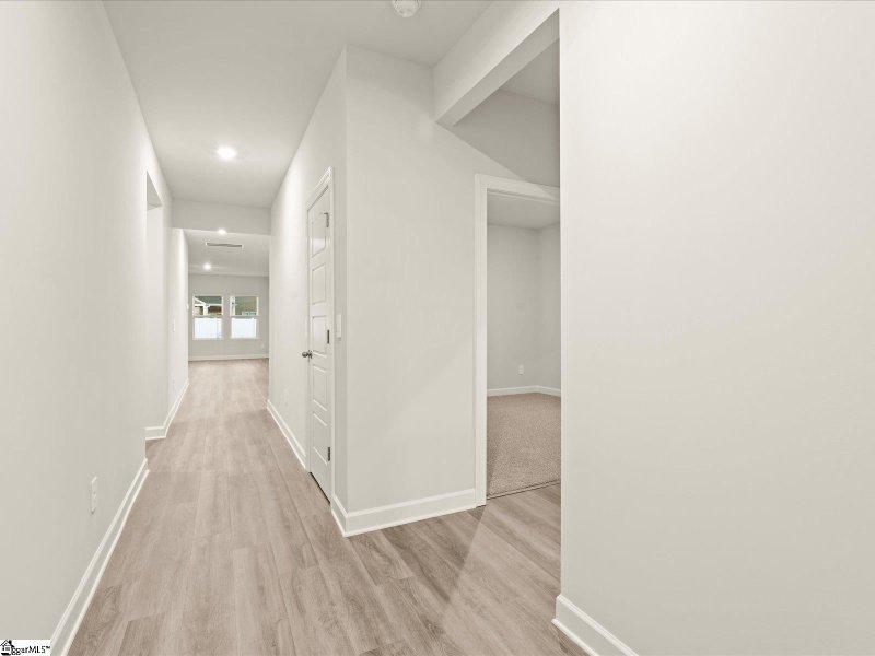 Property image 3 at 641 Hollybank Street, Fountain Inn, SC 29644