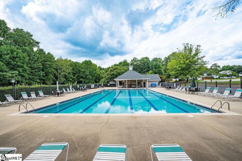 Property image 2 at 109 Valhalla Lane, Simpsonville, SC 29681