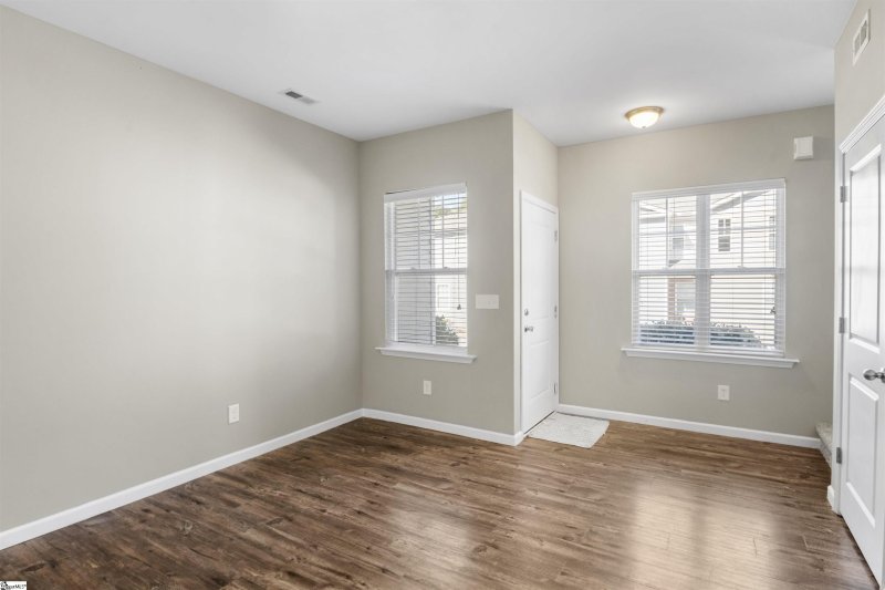 Property image 4 at 113 Huntress Drive, Greer, SC 29651