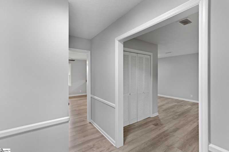 Property image 4 at 2018 Evergreen Drive, Boiling Springs, SC 29316