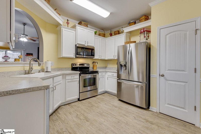 Property image 4 at 215 Marefair Lane, Simpsonville, SC 29680