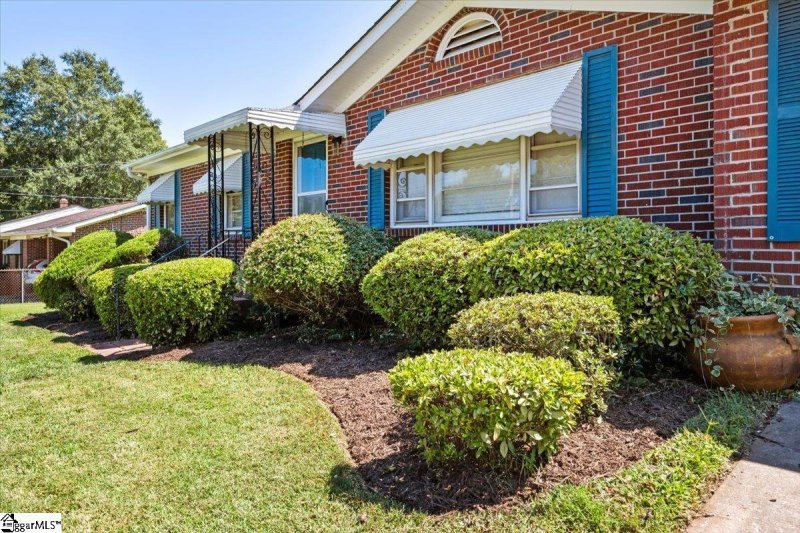 Property image 3 at 105 Baker Court, Easley, SC 29640