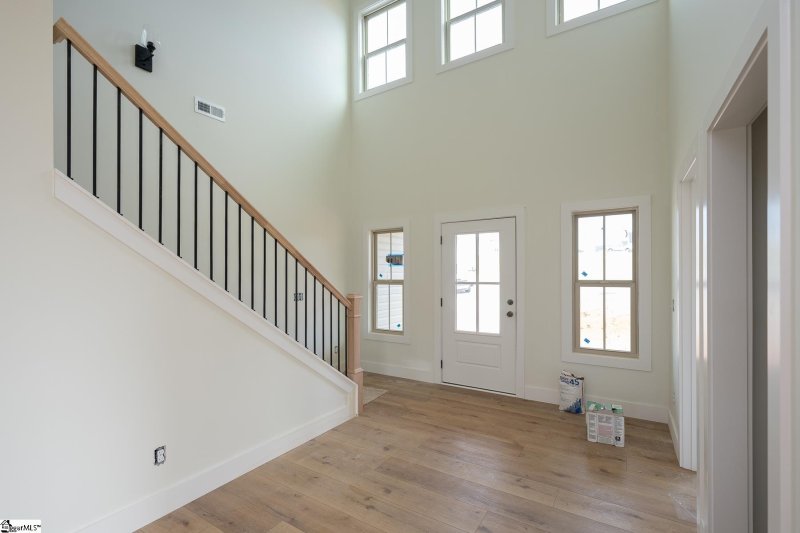 Property image 3 at 521 Hillview Knoll Lane, Greer, SC 29651