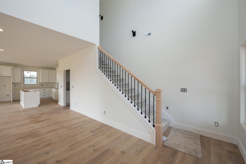 Property image 4 at 521 Hillview Knoll Lane, Greer, SC 29651