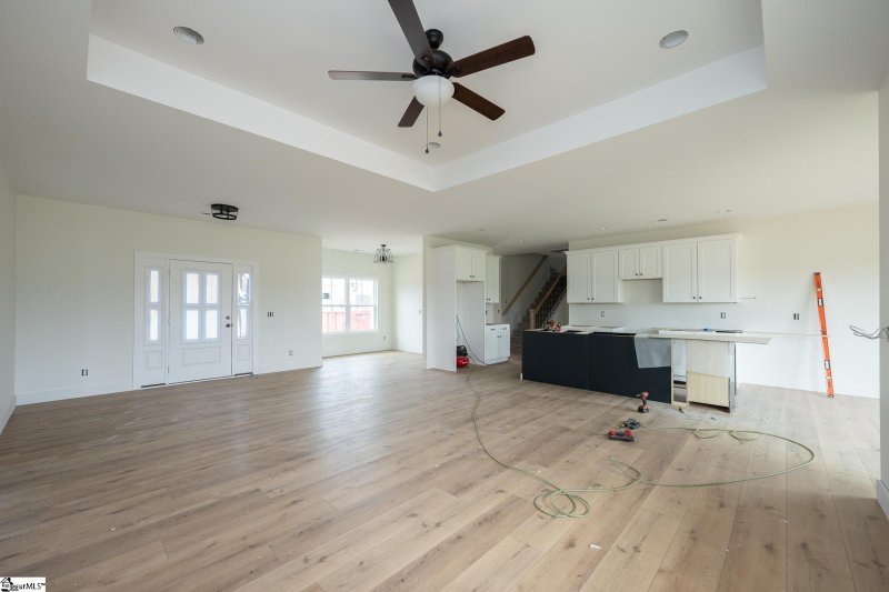 Property image 5 at 517 Hillview Knoll Lane, Greer, SC 29651