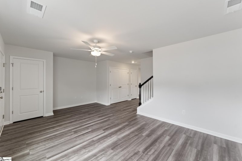 Property image 4 at 655 Blossom Run, Spartanburg, SC 29307