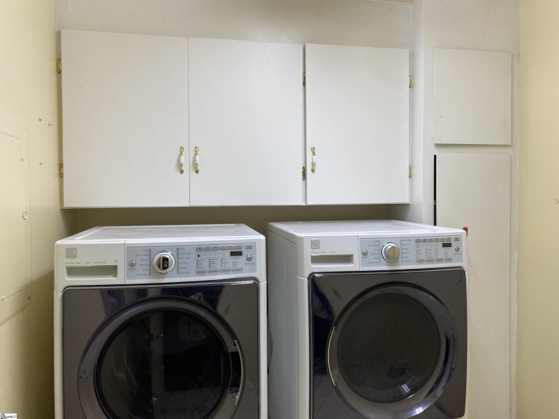 Property image 4 at 5 Holmsby Lane, Taylors, SC 29687