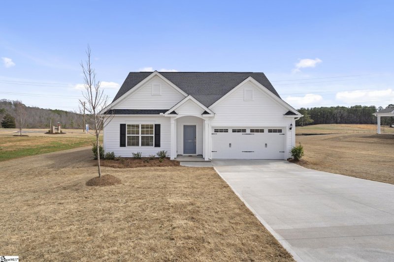 Property image 2 at 102 Fox Creek Court, Easley, SC 29642