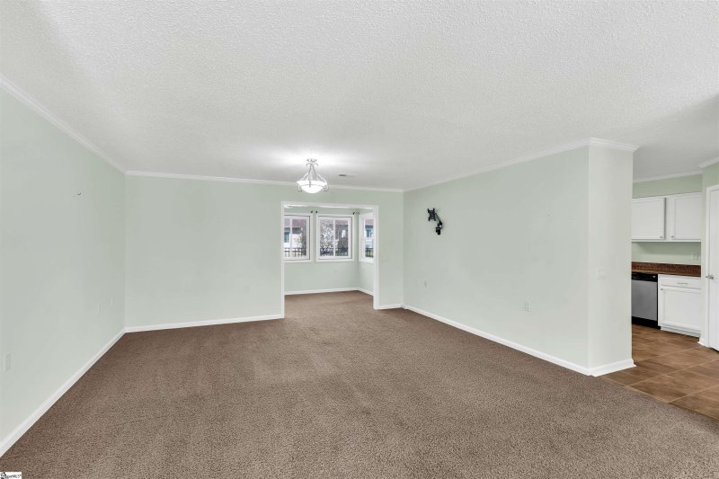 Property image 5 at 210 S Woodgreen Way, Greenville, SC 29615