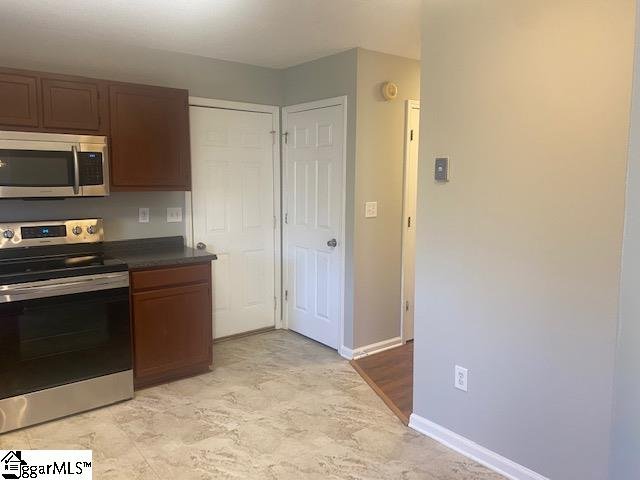 Property image 3 at 607 Riverside Chase Circle, Greer, SC 29650