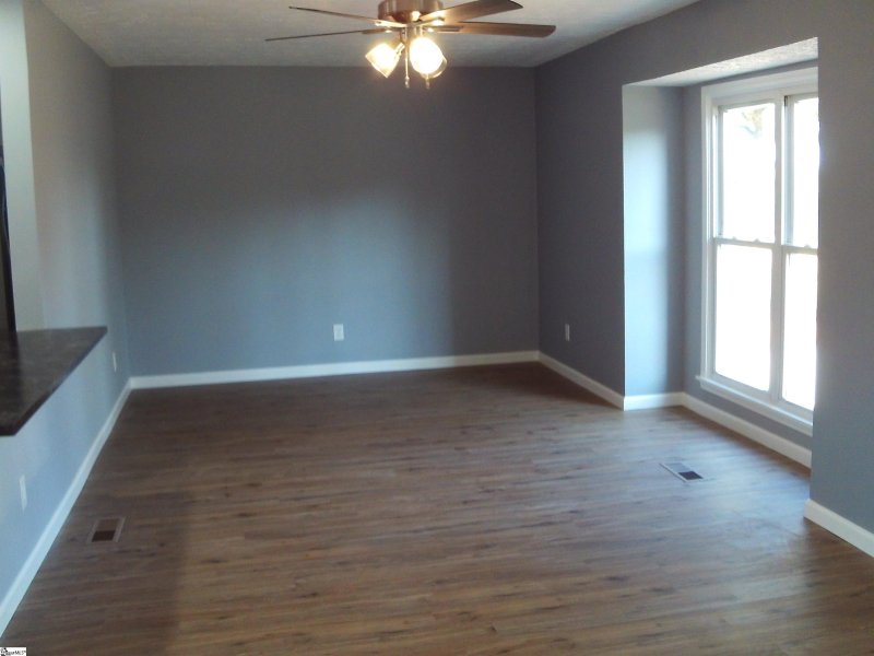 Property image 4 of 611 Bridwell Road in Sunny Slopes, Travelers Rest, SC 29690