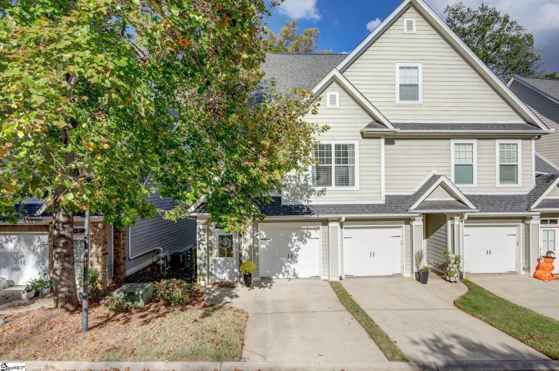 Property image 2 at 4A Edge Court, Greenville, SC 29609