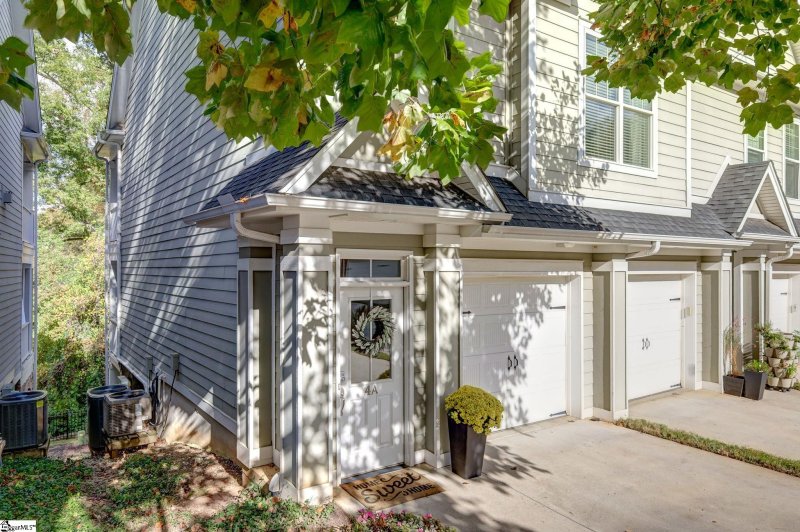 Property image 4 at 4A Edge Court, Greenville, SC 29609