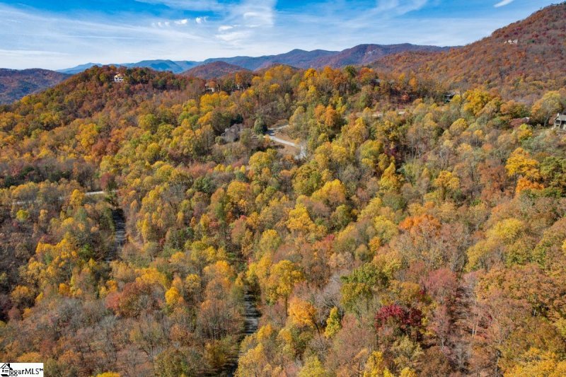 Property image 5 of 7 Mountain Oak Lane in Cliffs Valley, Travelers Rest, SC 29690