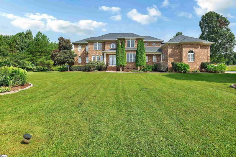 Property image 2 at 119 Jericho Circle, Williamston, SC 29697