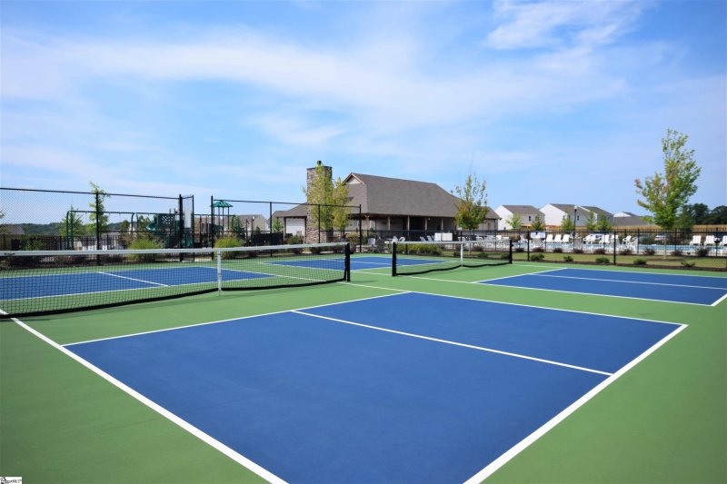 Property image 3 at 130 Fenwick Drive, Woodruff, SC 29388