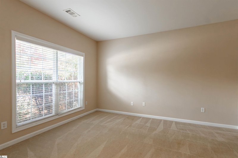 Property image 5 at 9 Buckhannon Road, Greenville, SC 29607