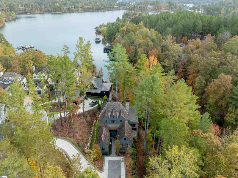 Property image 2 at 231 S Lake Drive, Sunset, SC 29685