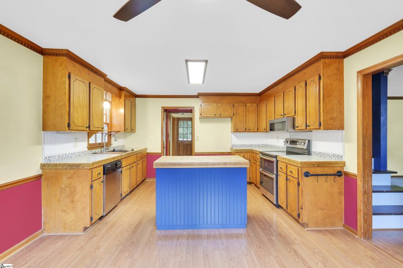Property image 4 at 110 Rose Ann Court, Easley, SC 29642