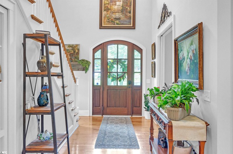 Property image 4 at 2 Spoleto Court, Greenville, SC 29609