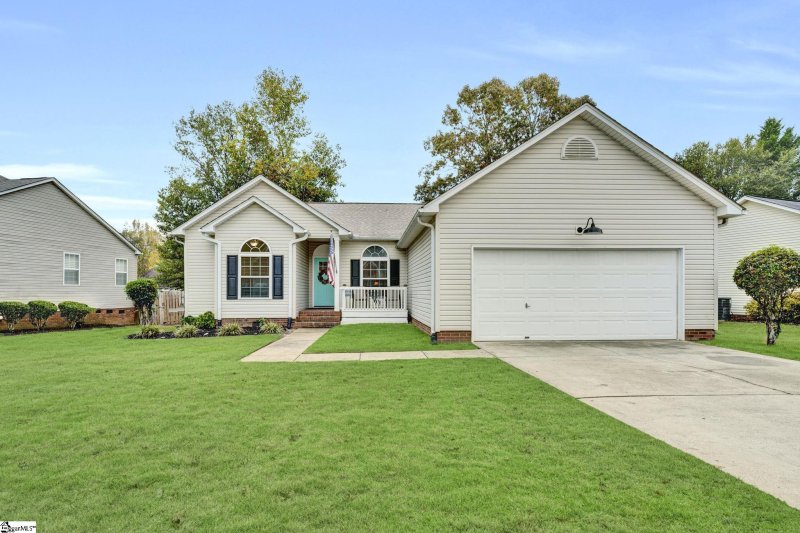 107 Bel Arbor Lane