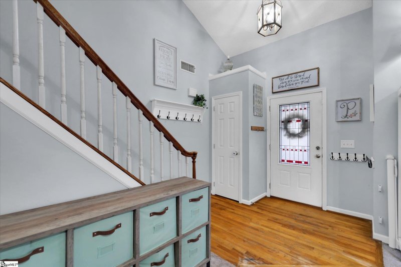 Property image 4 at 100 Misty Meadow Drive, Greenville, SC 29615