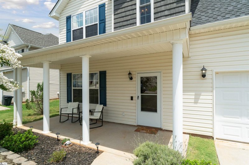 Property image 2 at 246 Waxberry Court, Boiling Springs, SC 29316