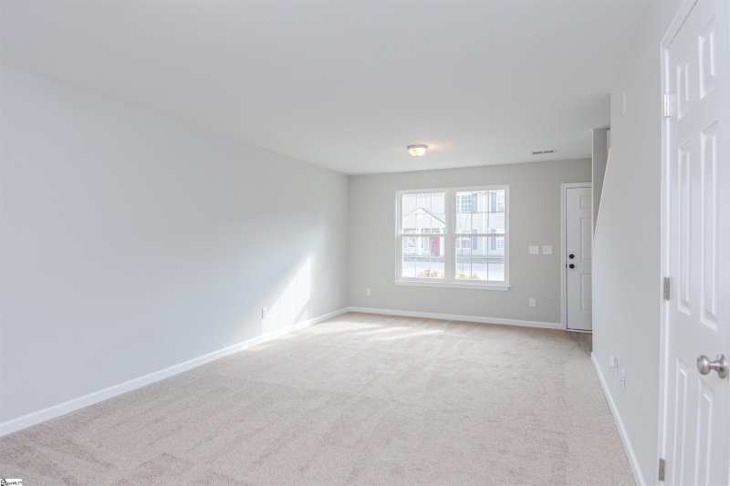 Property image 4 at 10 Buff Street, Greenville, SC 29609