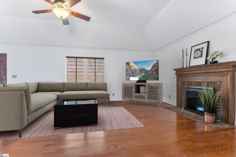 Property image 5 at 22 Summit Court, Taylors, SC 29687