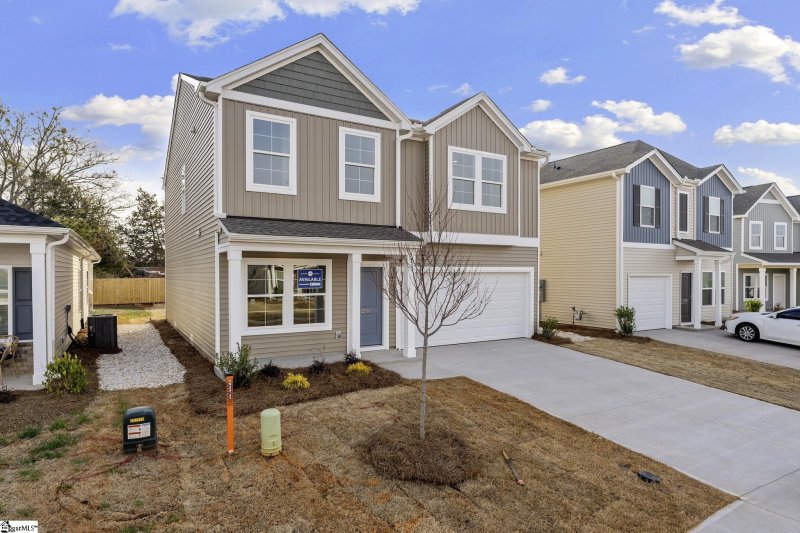 Property image 2 at 2065 Mayfair Mill Avenue, Spartanburg, SC 29301