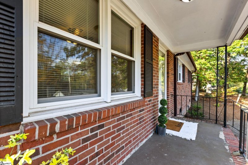 Property image 4 at 5 Sutton Drive, Taylors, SC 29687