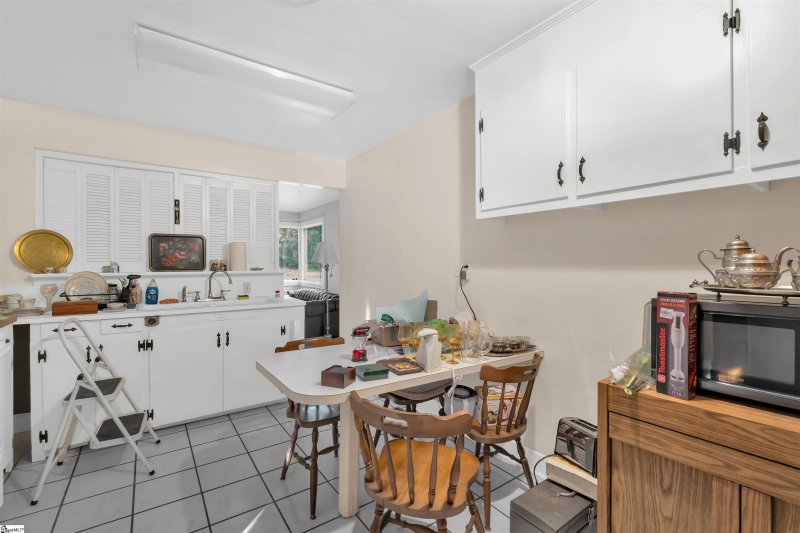 Property image 4 at 260 E Park Drive, Spartanburg, SC 29302