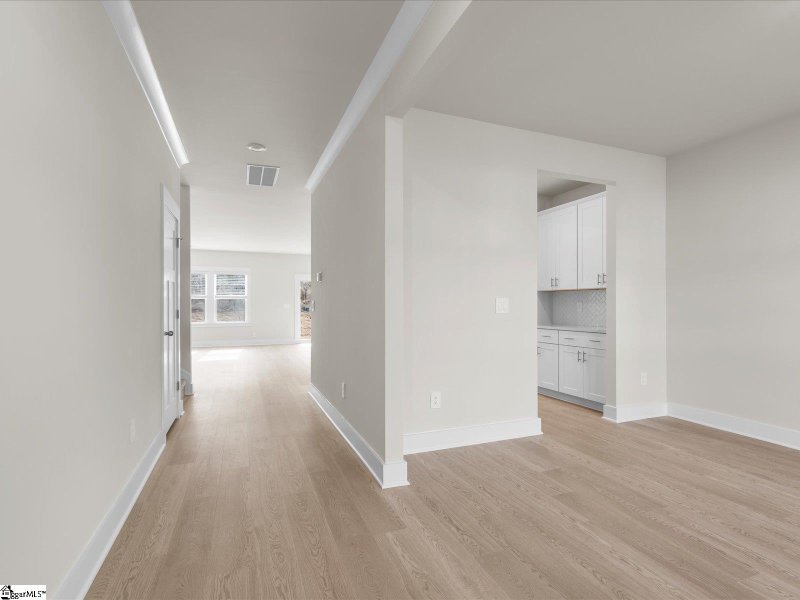 Property image 3 at 885 Burghley Circle, Greer, SC 29651